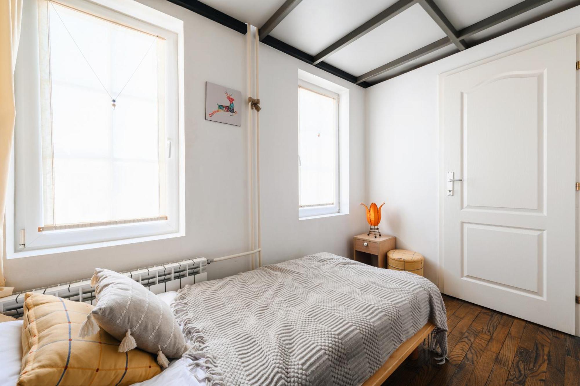 Family Penthouse Old Town Heart Renovated * Βελιγράδι