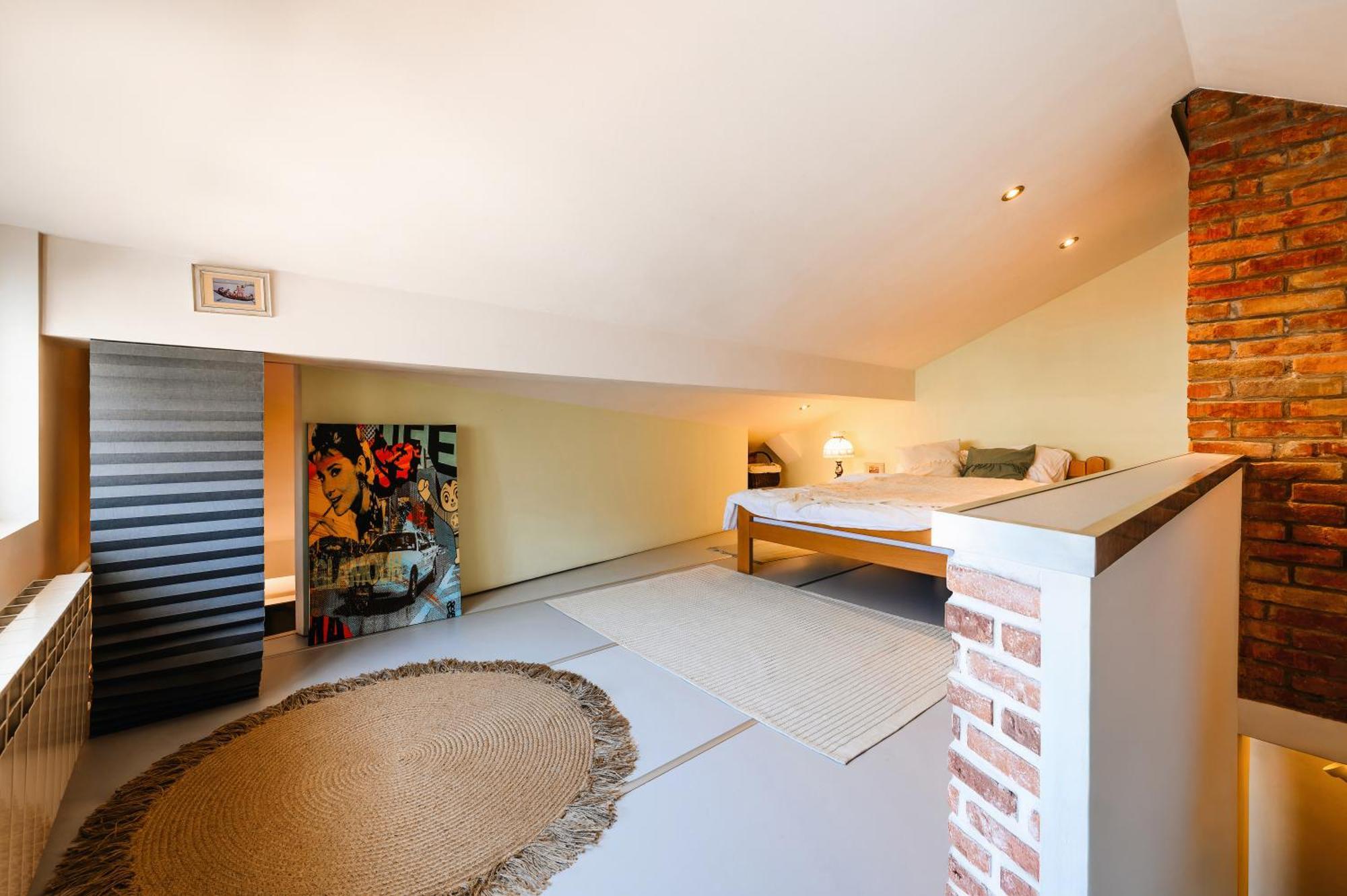 Family Penthouse Old Town Heart Renovated *